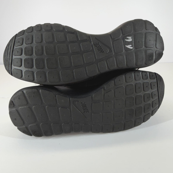 Nike Roshe Run Hi Women Size 9.5 Black Sneakerboots 615968-006 Faux Fur Winter - Picture 8 of 13